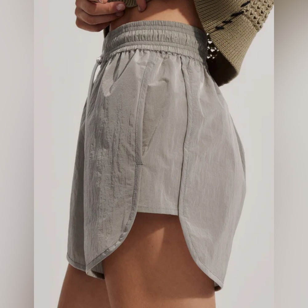 Varley Gray Athletic Shorts - Picture 2 of 5